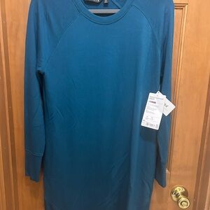 Athleta mindset sweatshirt dress. Nwt. Medium petite.